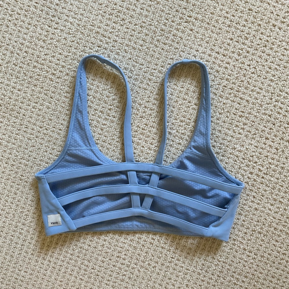 Vuori Yosemite Bra Sky Blue XS (worn once)